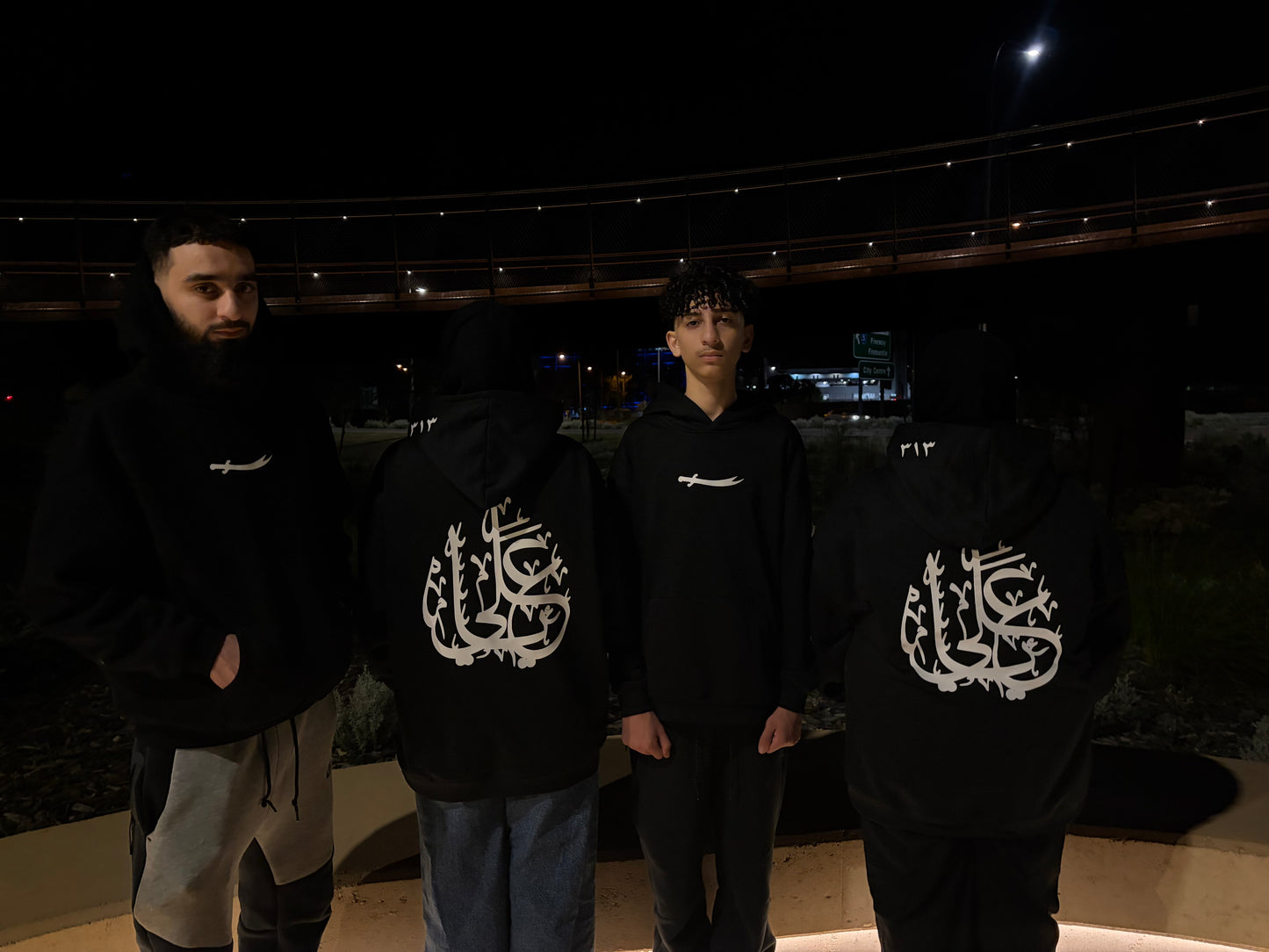 YA ALI OVERSIZED HOODIE